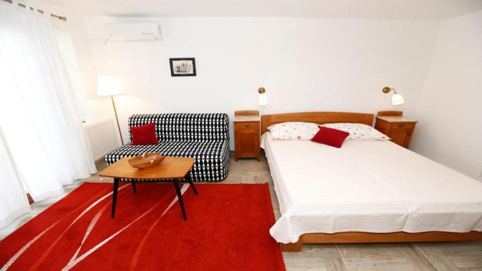 Apartment Vesna With Terrace Baska  Exterior photo